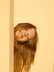 Skinny cutie showing her stunning body outdoors