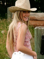 Barely legal Jewel's first nude photos