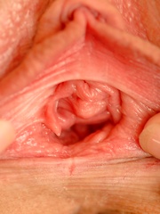 Samantha shows off lots of pink